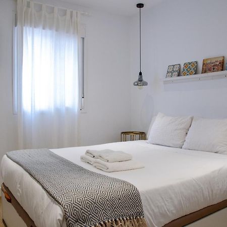 Apartamento Moderno En Triana 2 Dormitorios Y Aire Acondicionado Seville Exterior photo