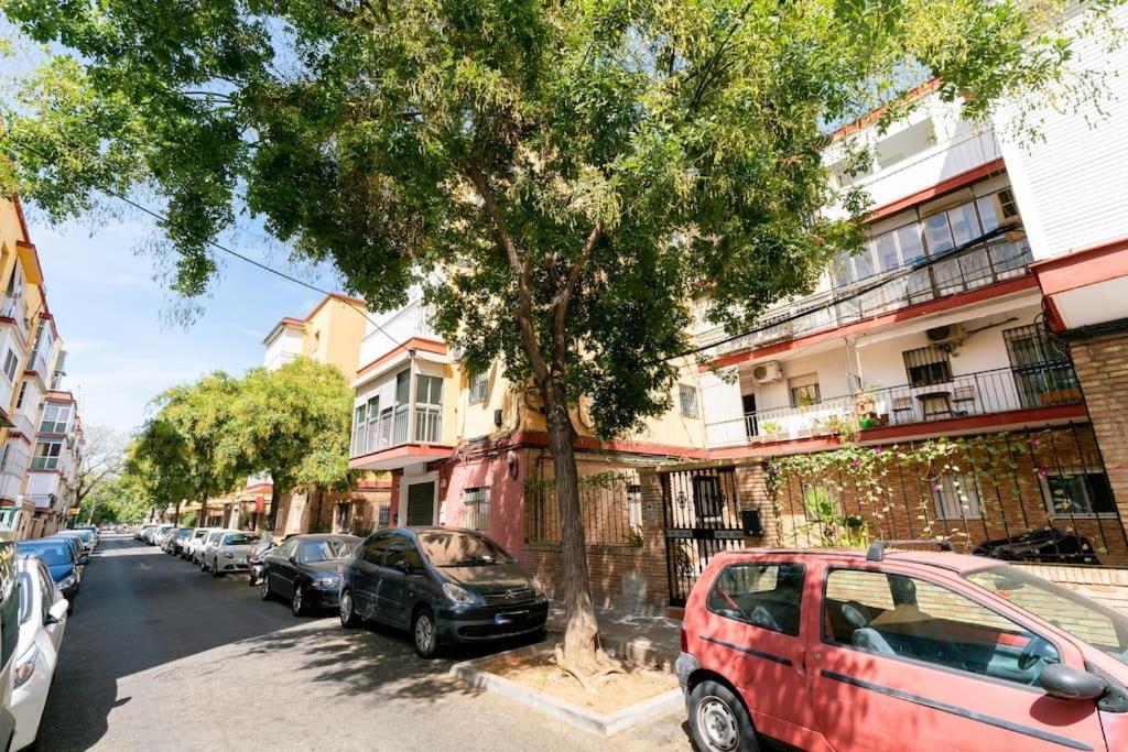 Apartamento Moderno En Triana 2 Dormitorios Y Aire Acondicionado Seville Exterior photo
