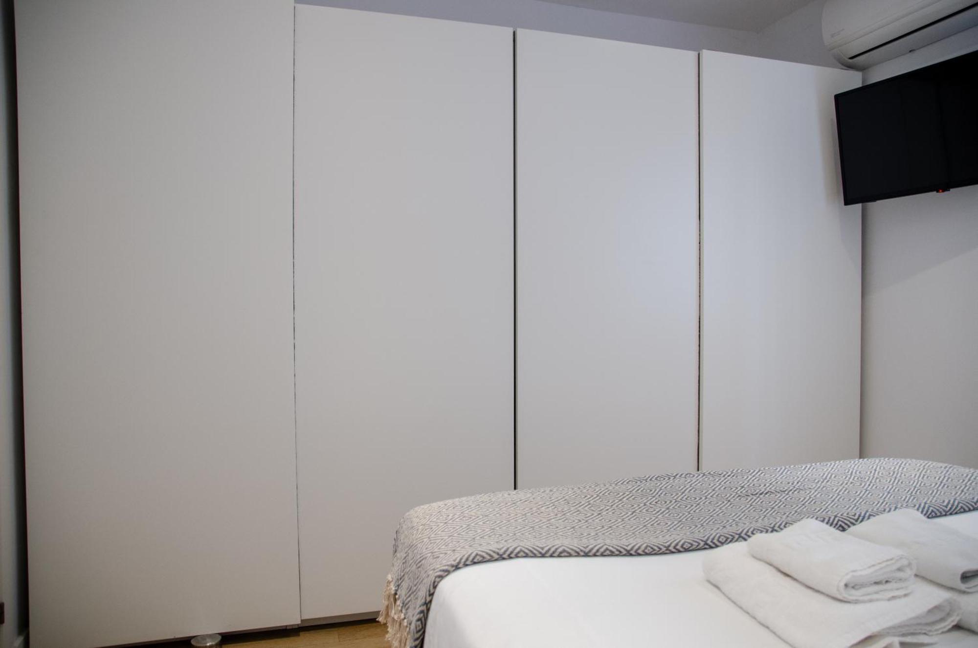 Apartamento Moderno En Triana 2 Dormitorios Y Aire Acondicionado Seville Exterior photo