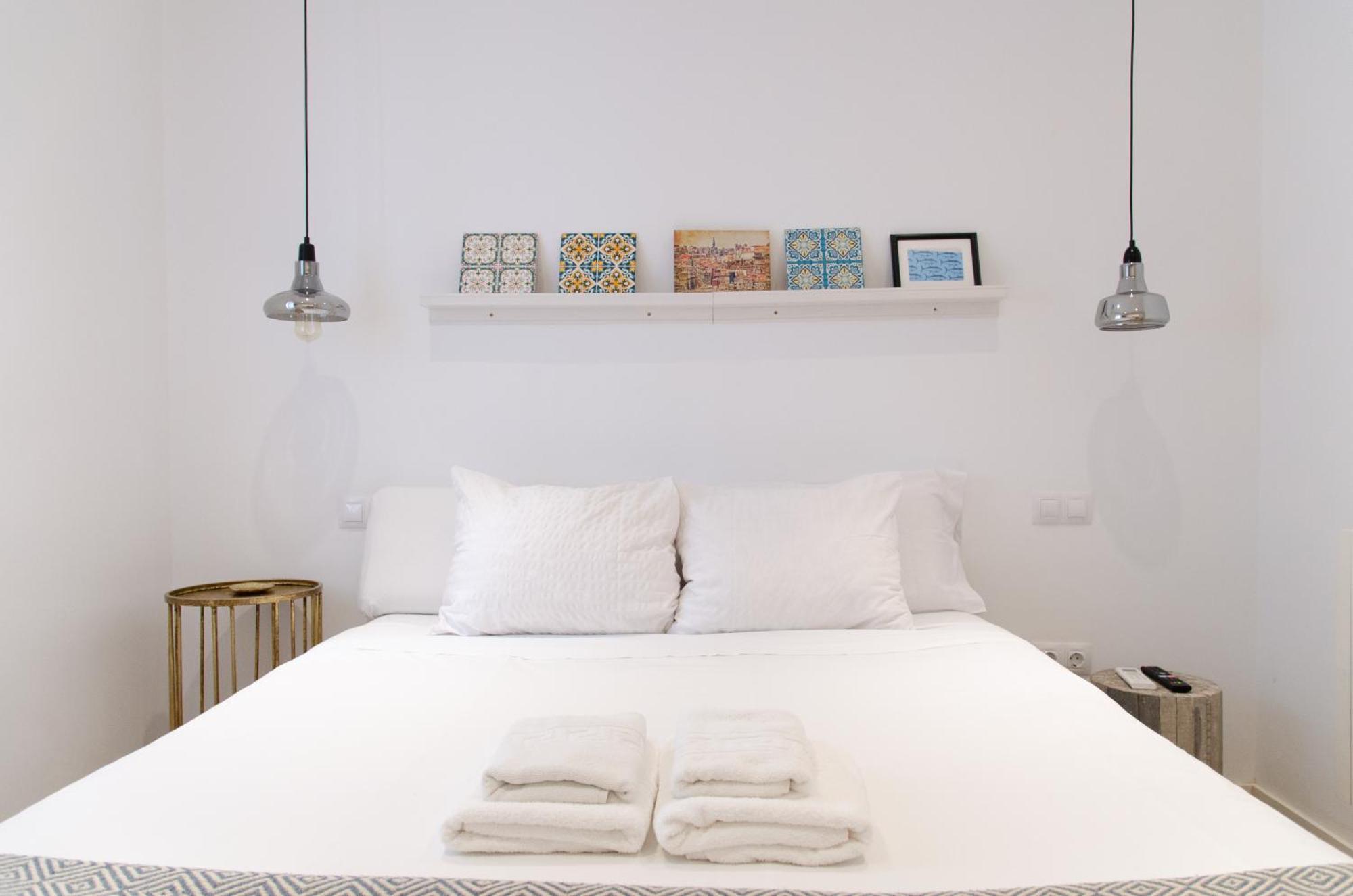 Apartamento Moderno En Triana 2 Dormitorios Y Aire Acondicionado Seville Exterior photo