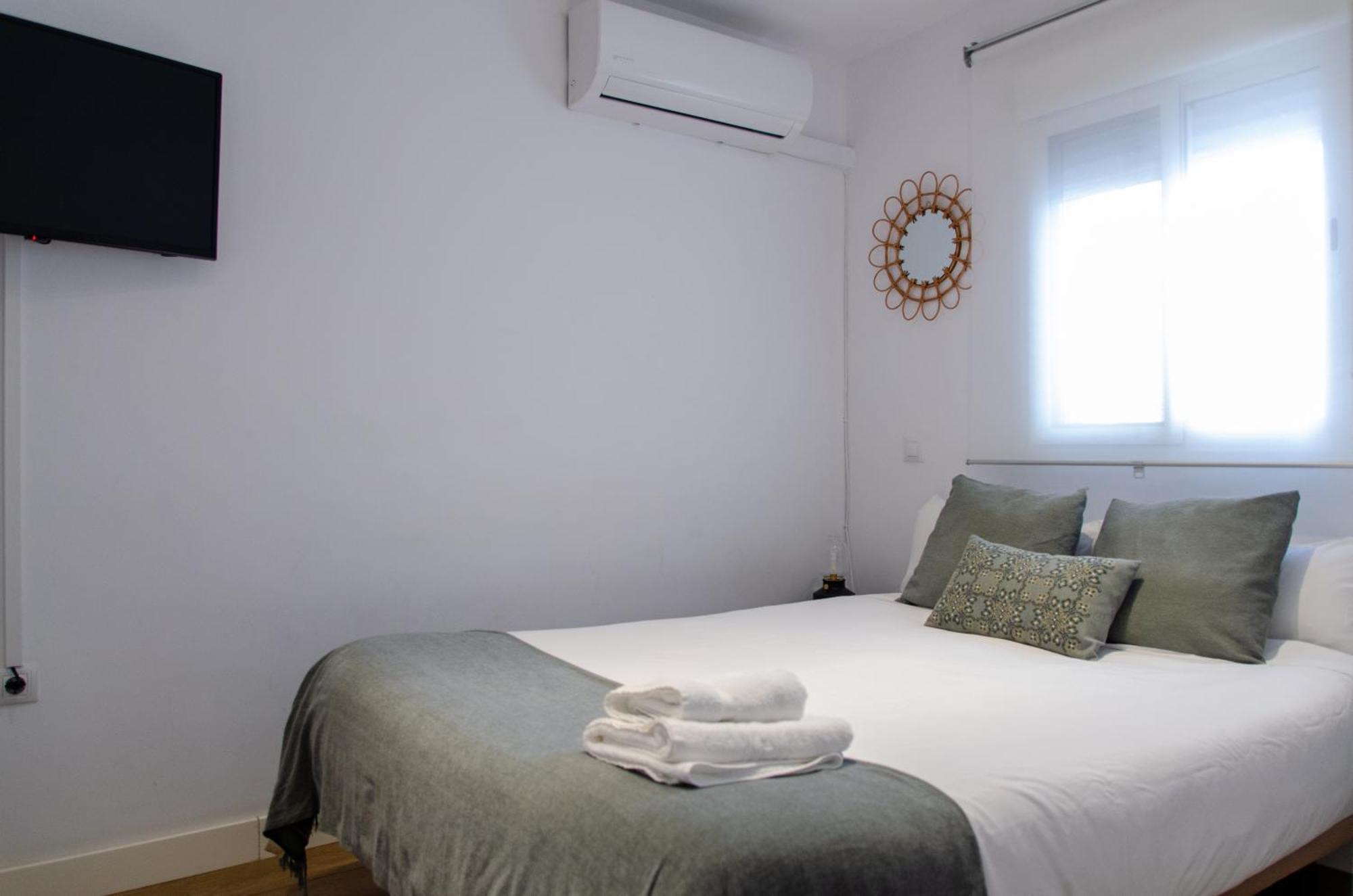 Apartamento Moderno En Triana 2 Dormitorios Y Aire Acondicionado Seville Exterior photo